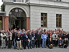 LEHM 2012: Gruppenfoto vor dem Tagungsort