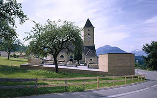 Aussegnungskapelle und Friedhof, Batschuns, Österreich